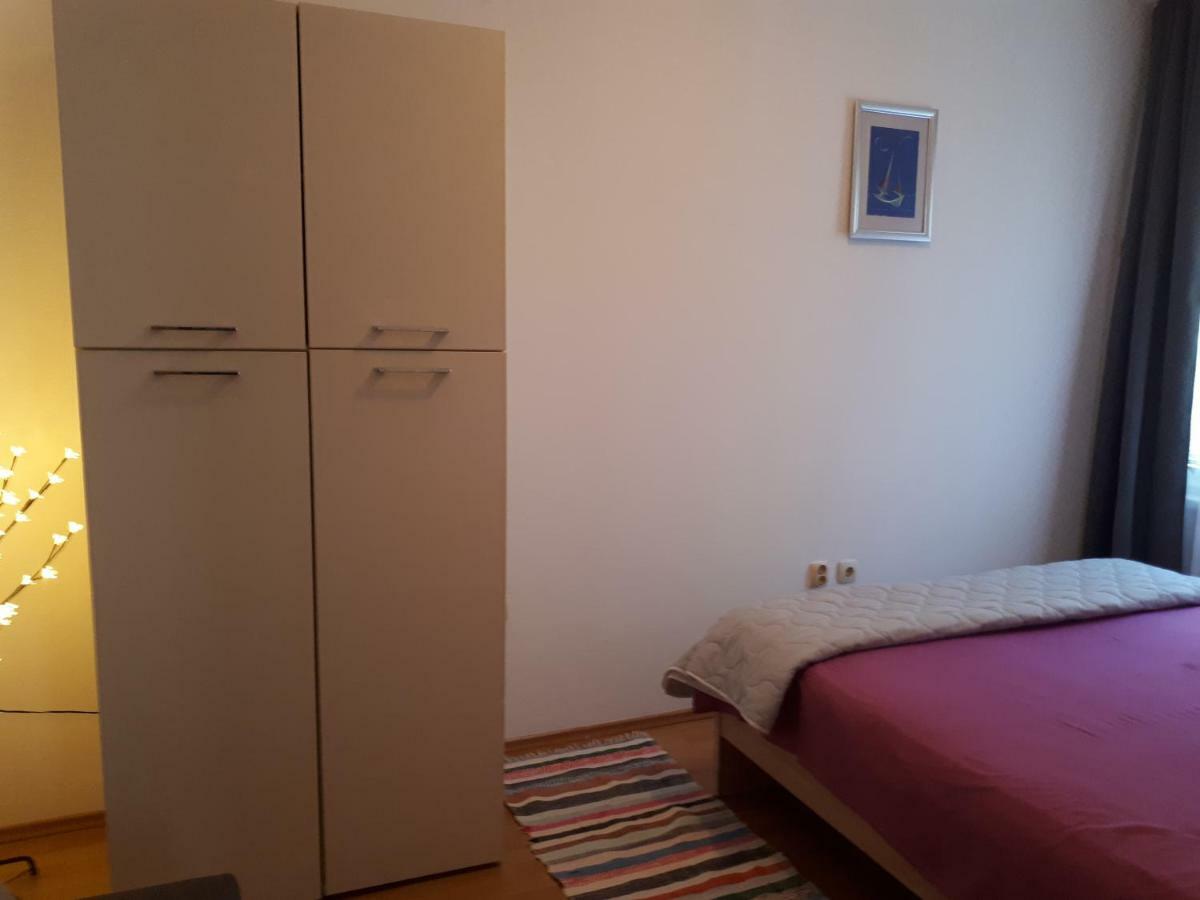 Apartmani Korina Стариград-Пакленица Екстериор снимка