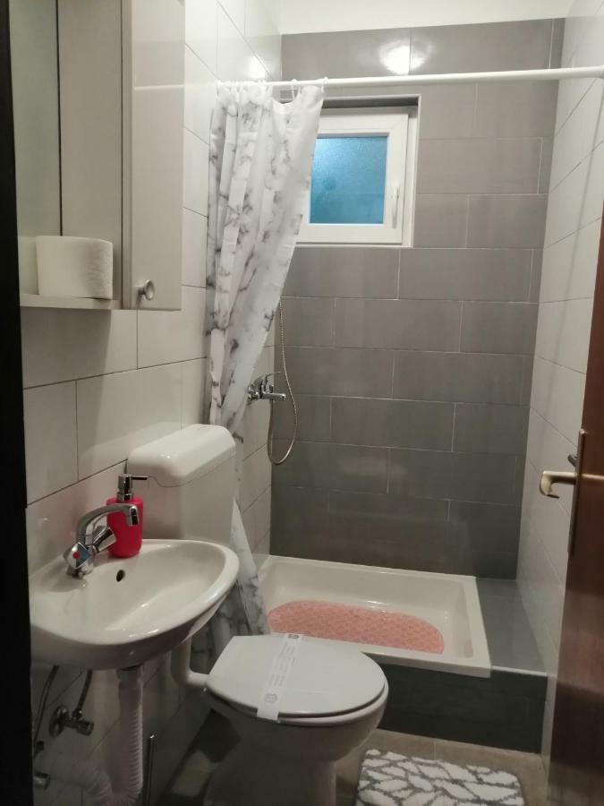 Apartmani Korina Стариград-Пакленица Екстериор снимка